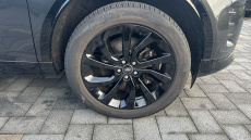 Land Rover Discovery Sport 1.5 P270e Dynamic SE 5dr Auto [5 Seat] Station Wagon